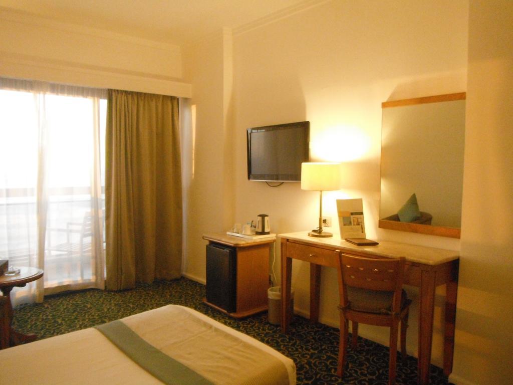 Plaza Hotel Alexandrië Buitenkant foto
